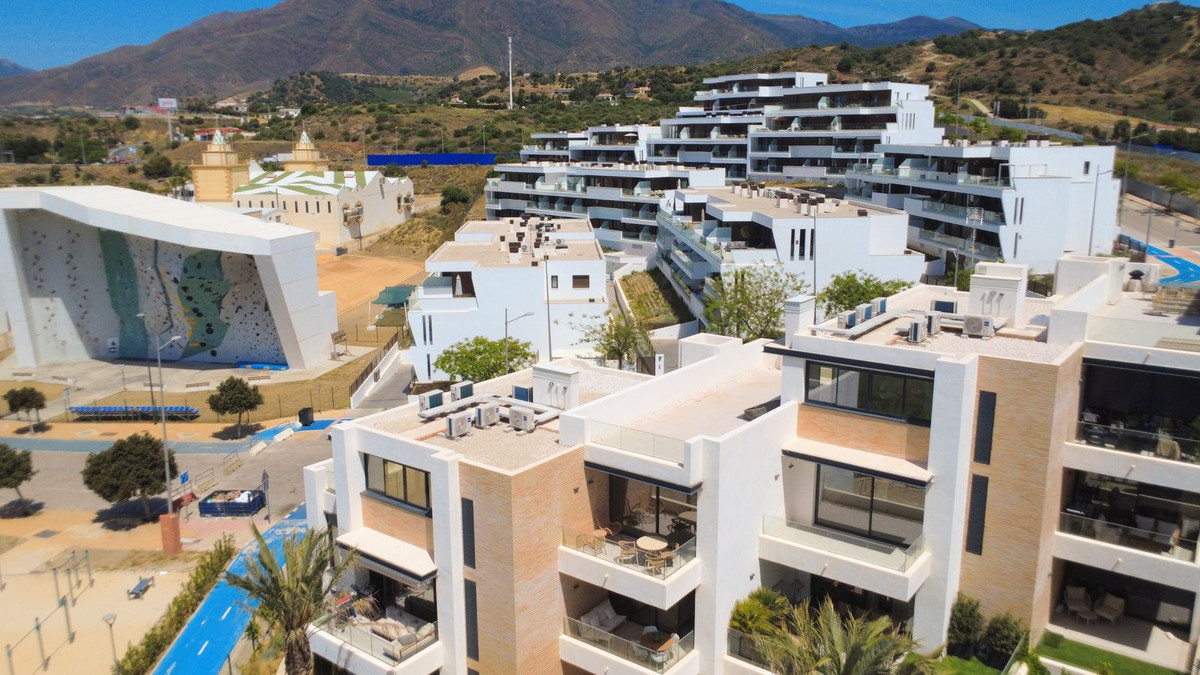 Appartement te koop in Estepona | 2 slaapkamers H5394406