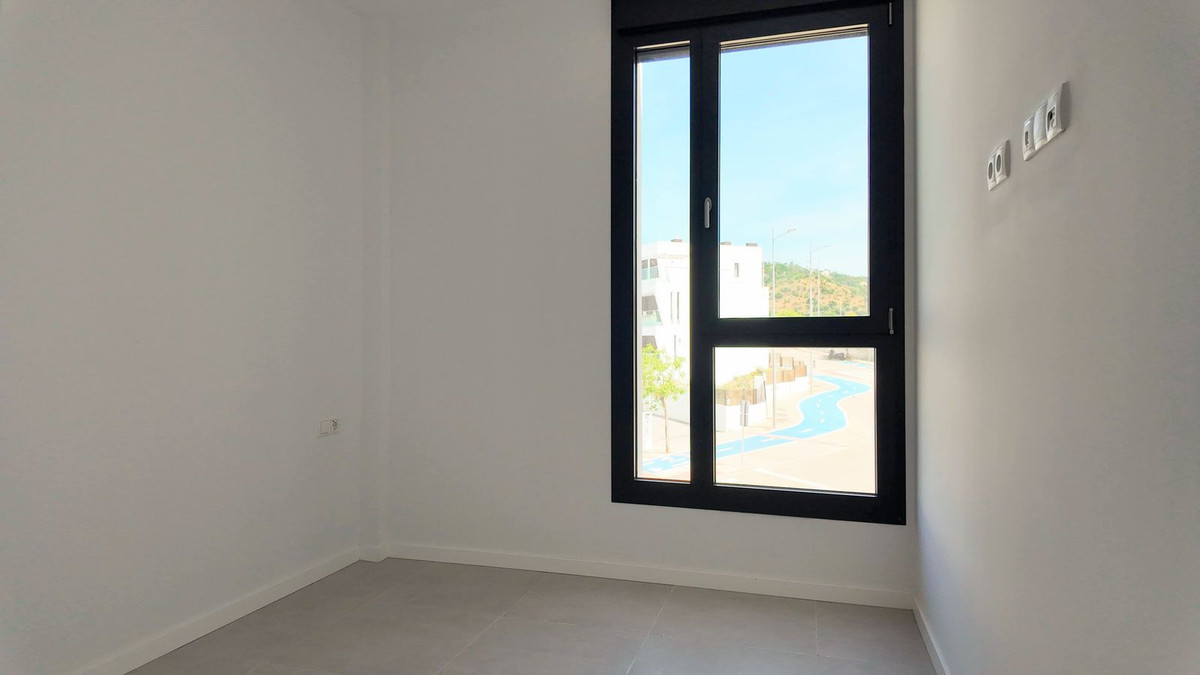 Appartement te koop in Estepona | 2 slaapkamers H5394406
