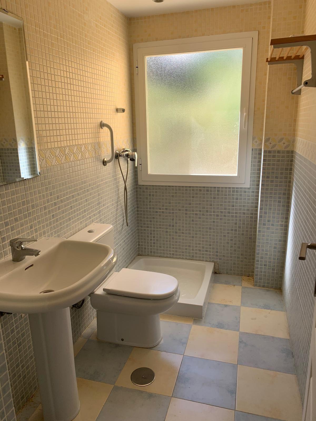 Appartement te koop in Estepona | 2 slaapkamers H5394853
