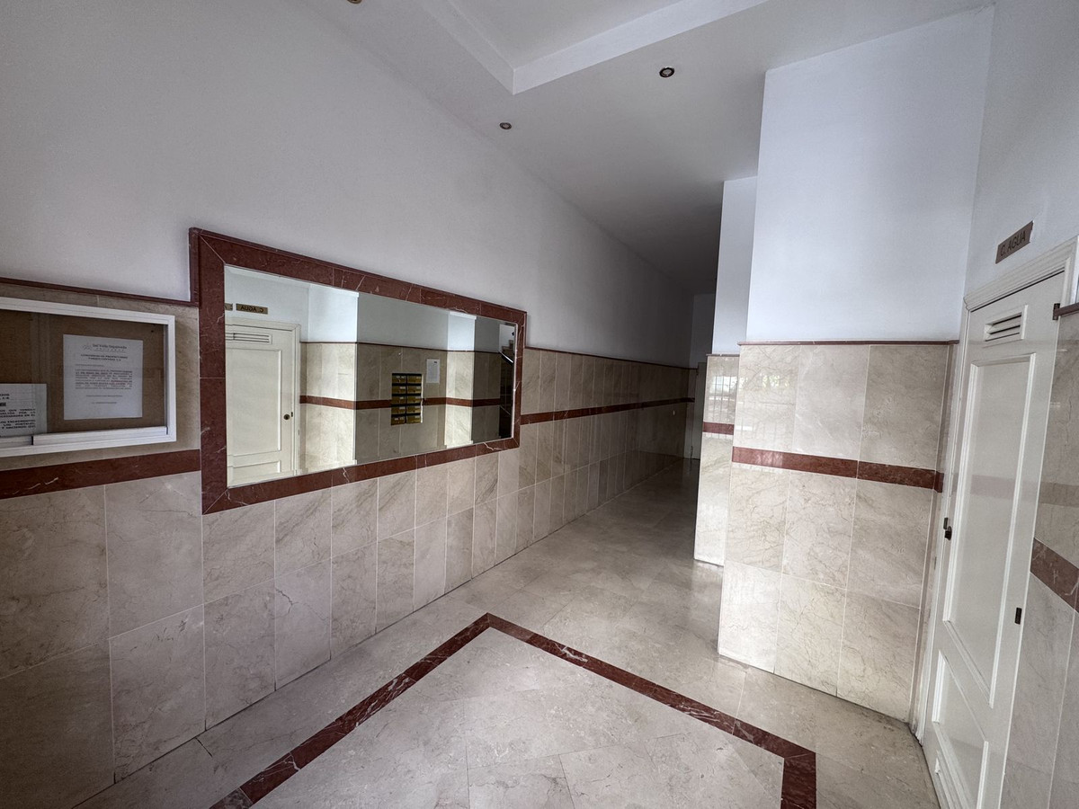 Appartement te koop in Estepona | 4 slaapkamers H5394913