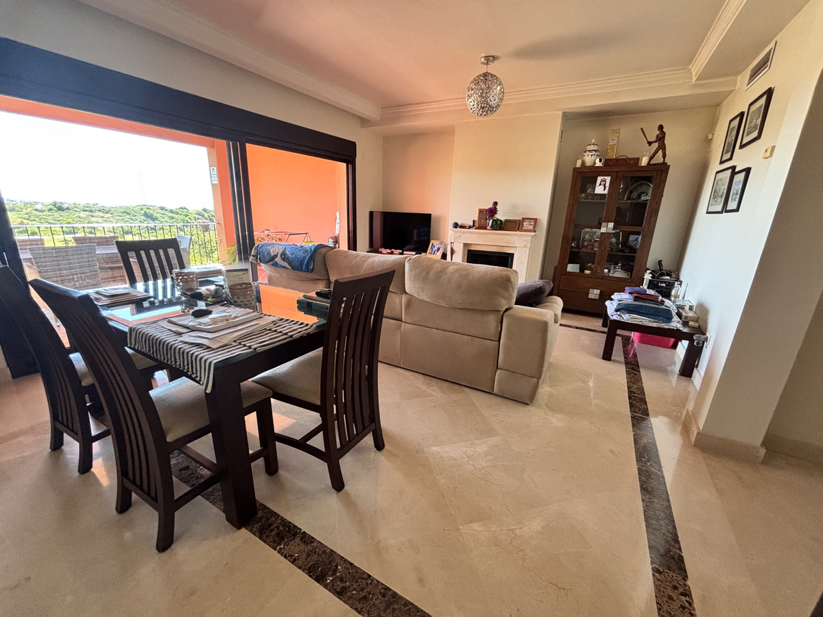 Appartement te koop in Estepona | 3 slaapkamers H5395264