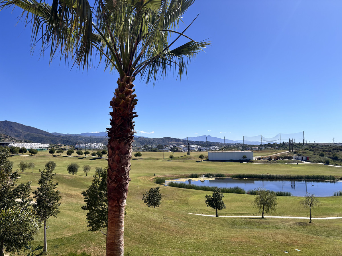 Appartement te koop in Estepona | 3 slaapkamers H5395264