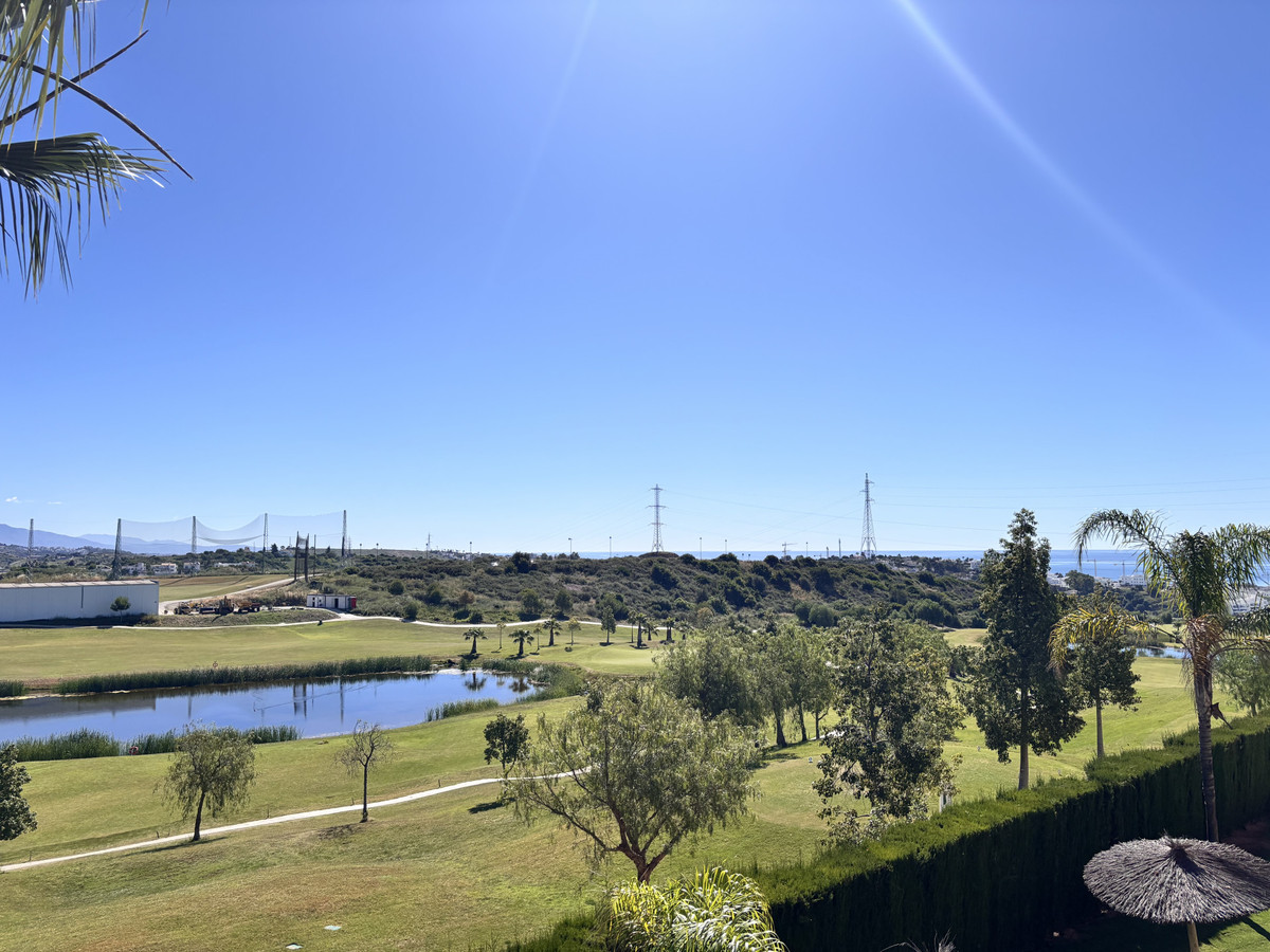 Appartement te koop in Estepona | 3 slaapkamers H5395264
