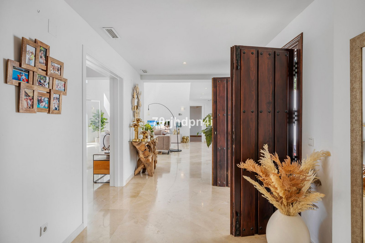 Appartement te koop in Estepona | 5 slaapkamers H5395723