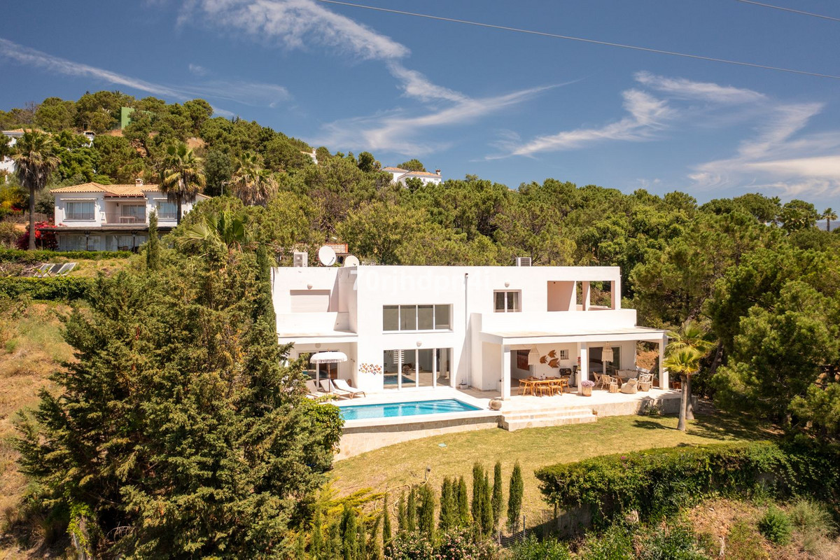 Appartement te koop in Estepona | 5 slaapkamers H5395723