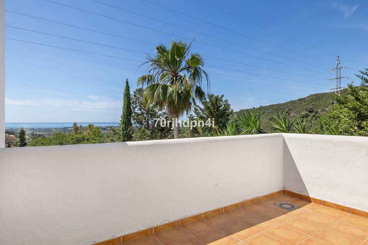 Appartement te koop in Estepona | 5 slaapkamers H5395723