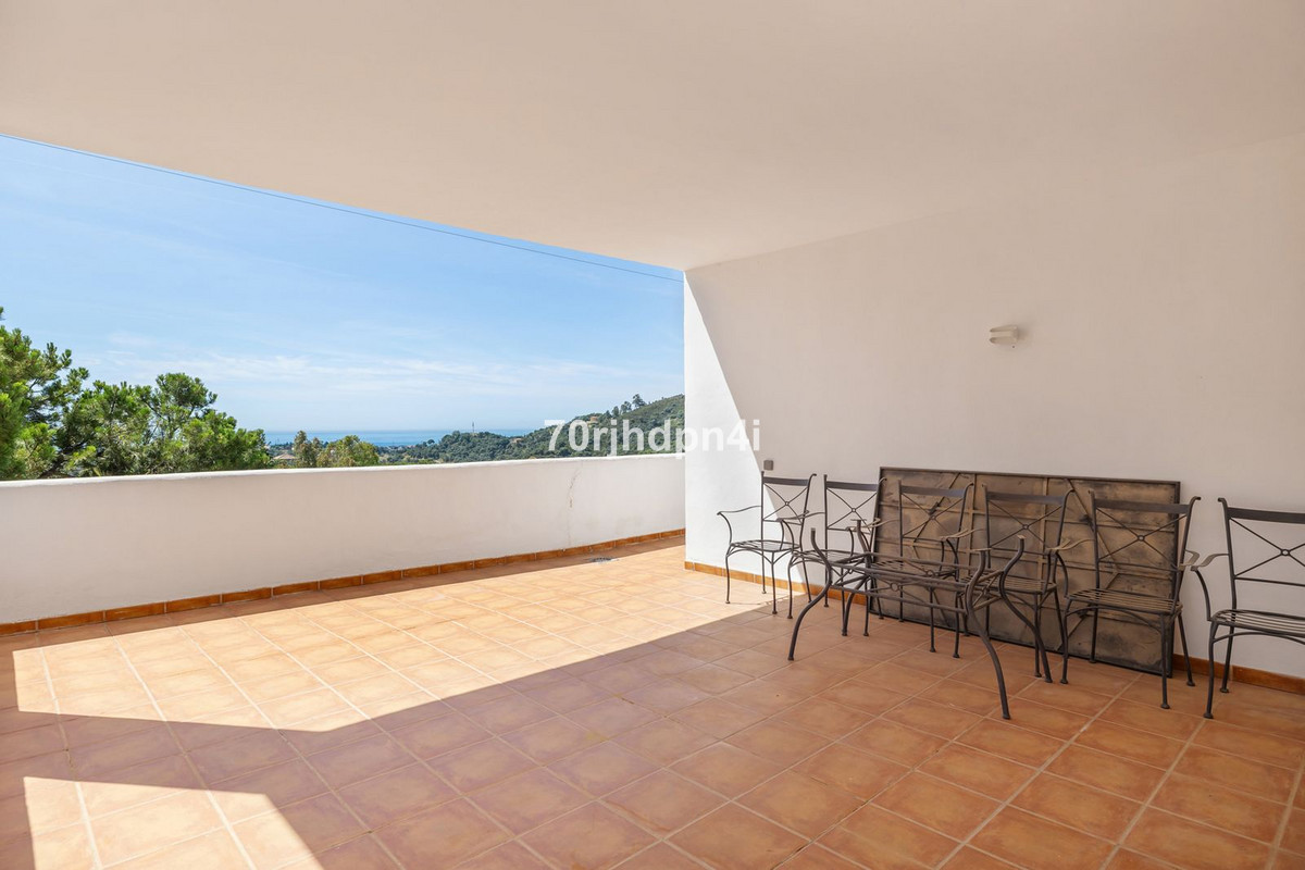 Appartement te koop in Estepona | 5 slaapkamers H5395723