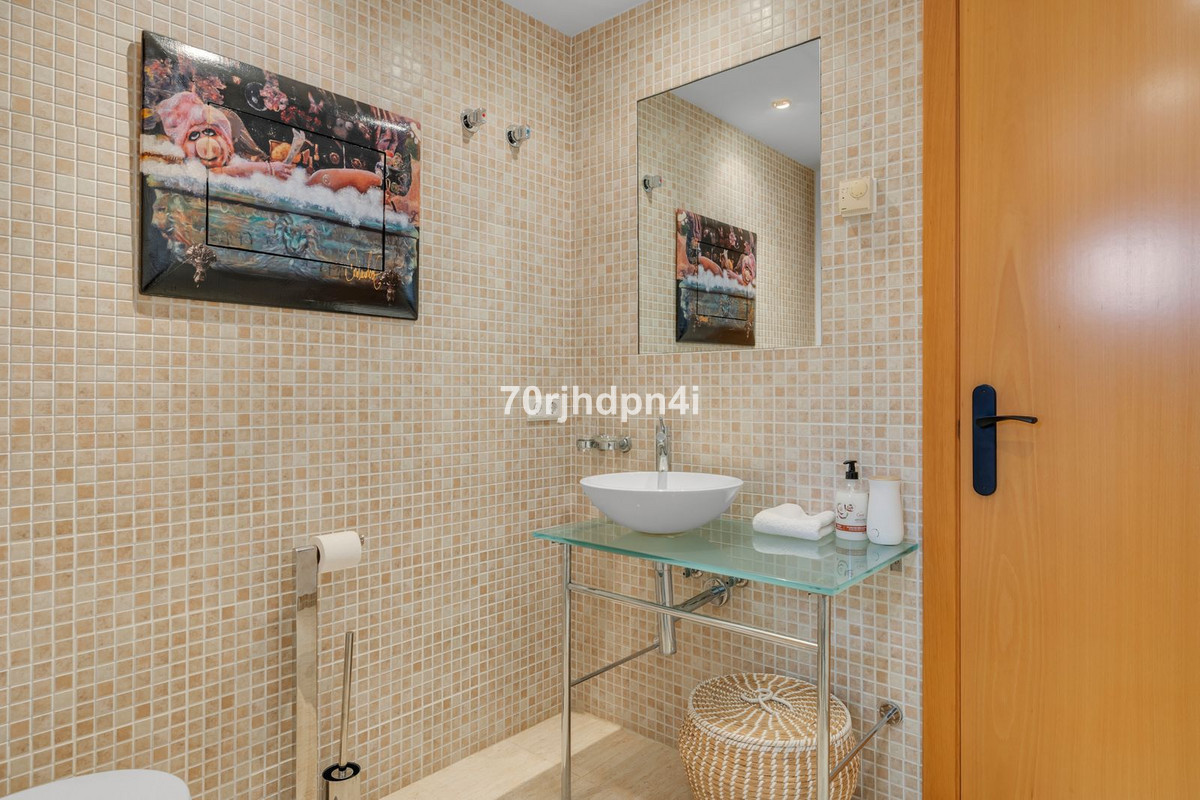 Appartement te koop in Estepona | 5 slaapkamers H5395723