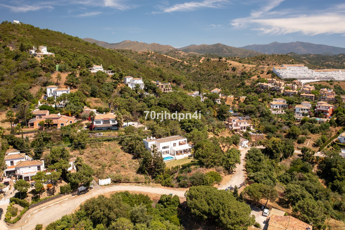 Appartement te koop in Estepona | 5 slaapkamers H5395723