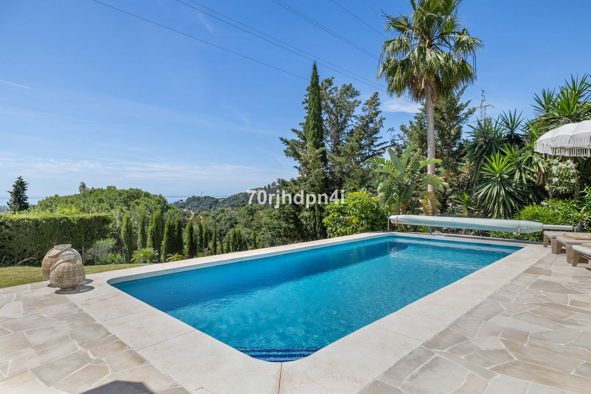 Appartement te koop in Estepona | 5 slaapkamers H5395723