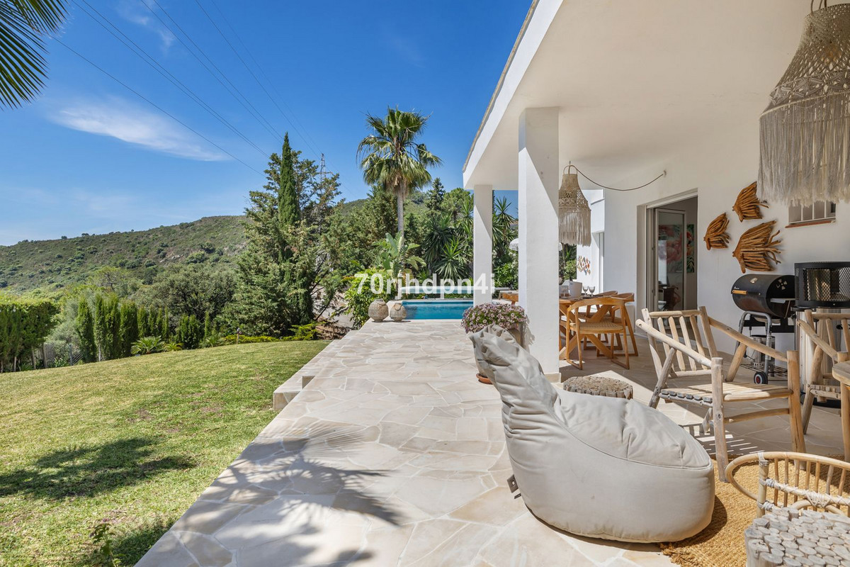 Appartement te koop in Estepona | 5 slaapkamers H5395723