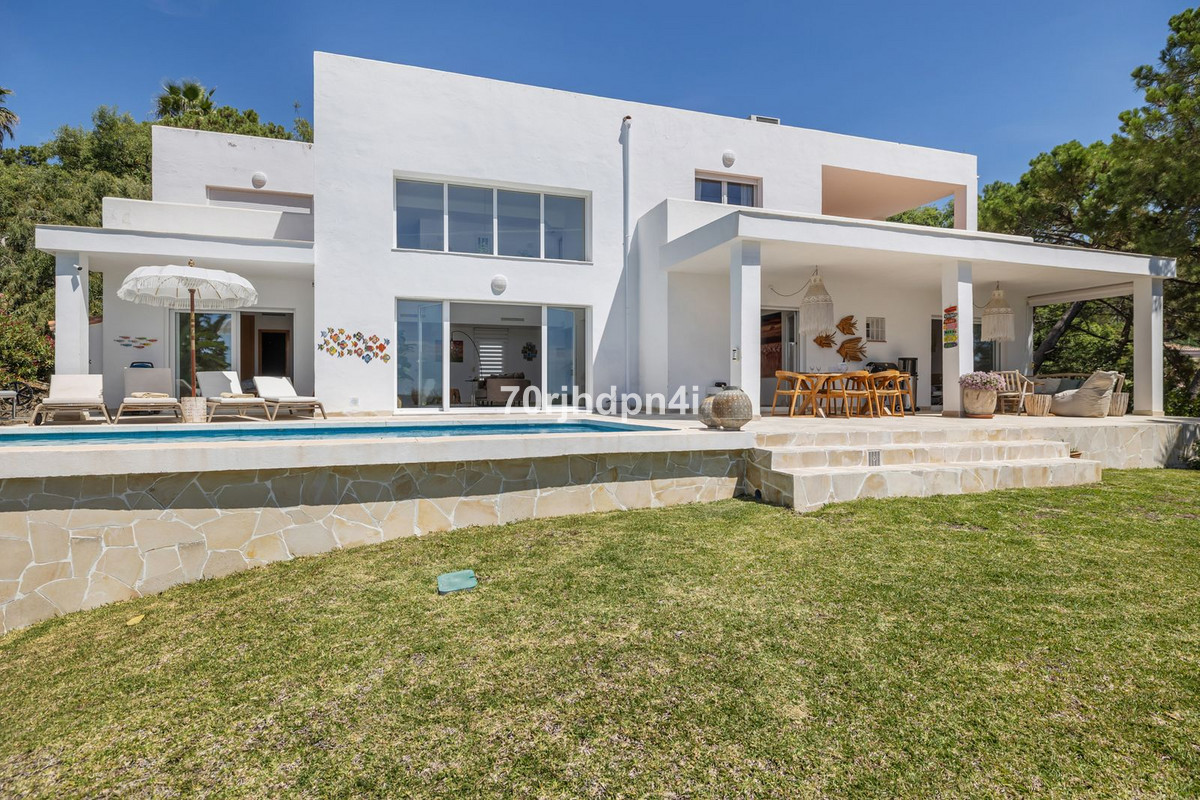 Appartement te koop in Estepona | 5 slaapkamers H5395723