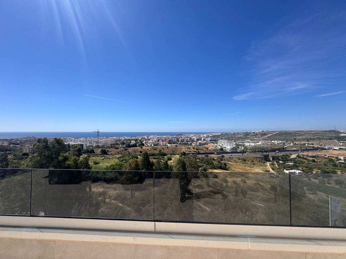 Appartement te koop in Estepona | 3 slaapkamers H5396257