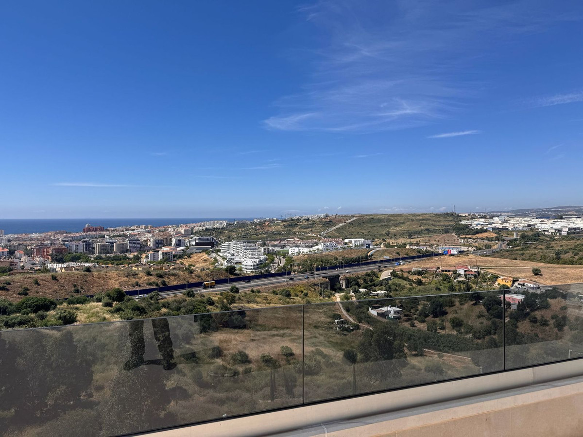Appartement te koop in Estepona | 3 slaapkamers H5396257