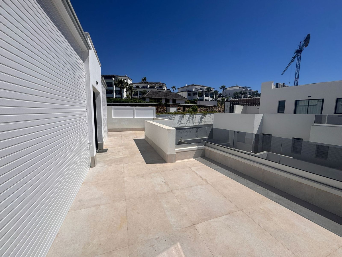 Appartement te koop in Estepona | 3 slaapkamers H5396257