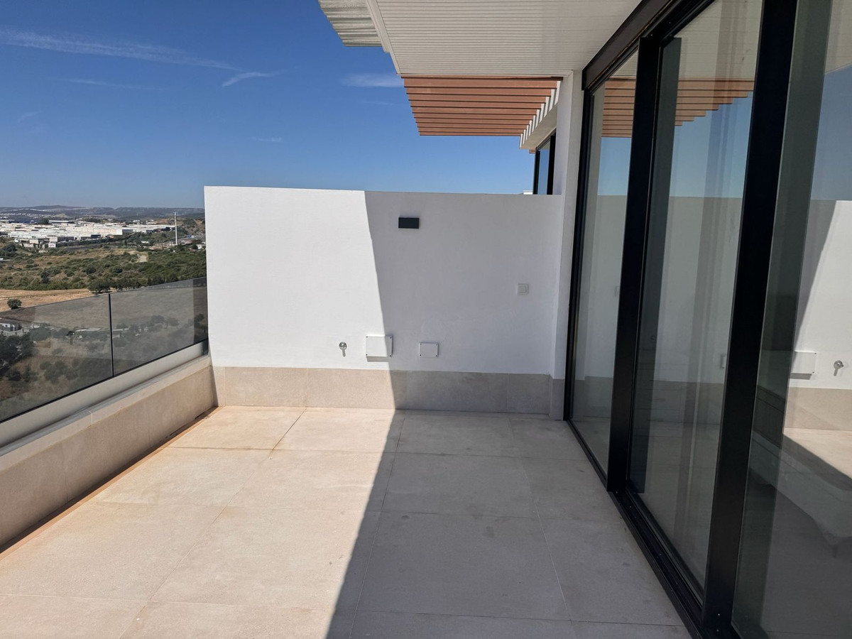 Appartement te koop in Estepona | 3 slaapkamers H5396257