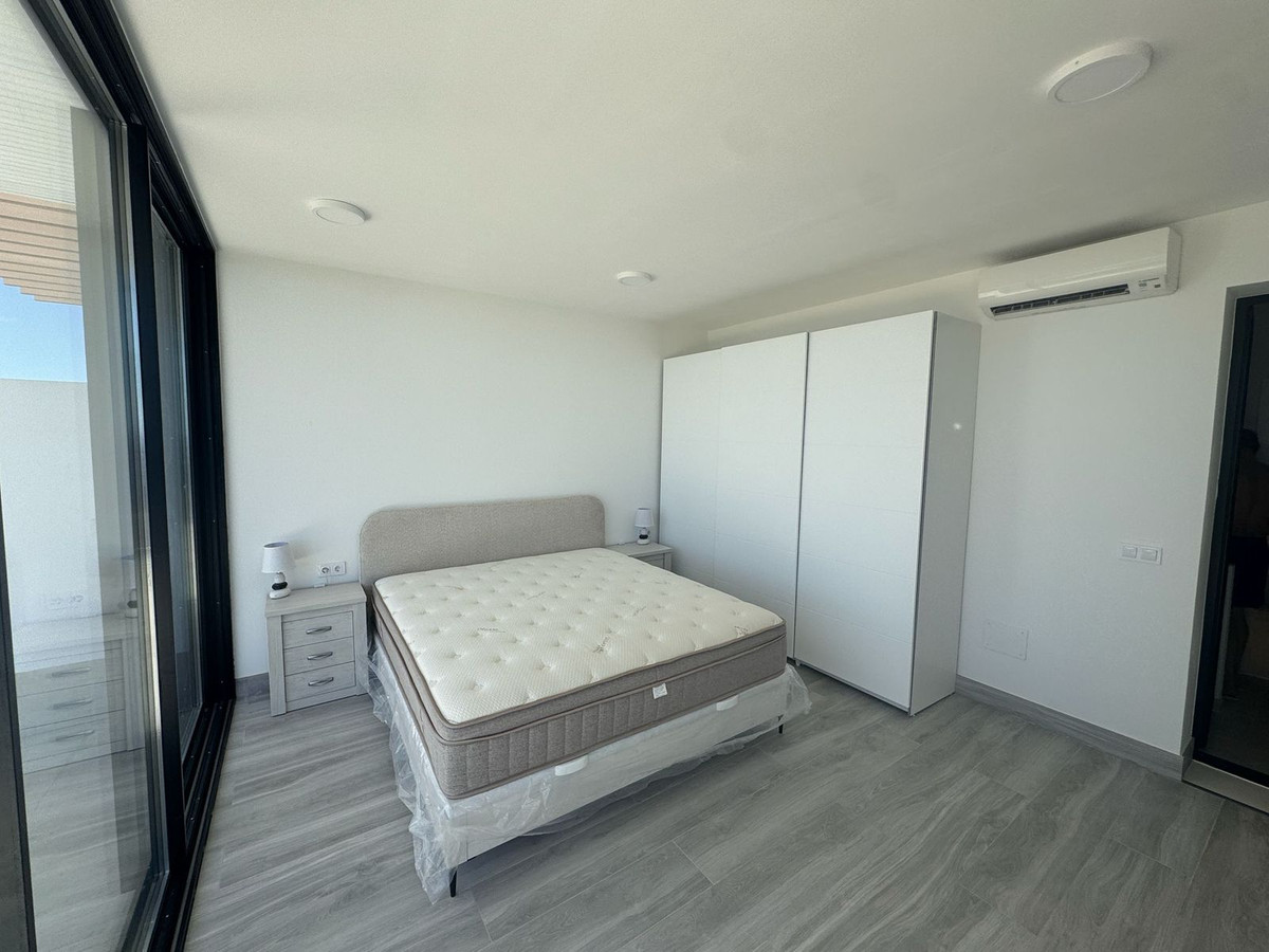 Appartement te koop in Estepona | 3 slaapkamers H5396257