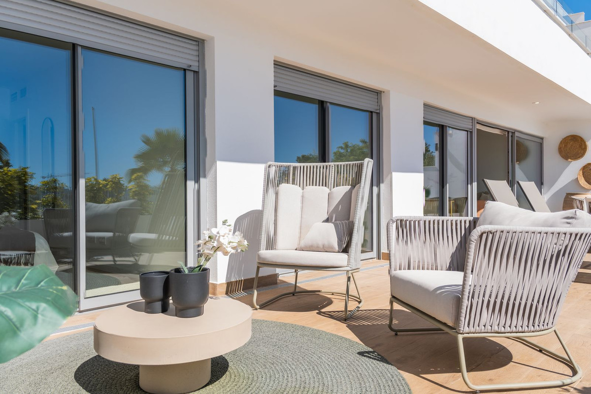 Appartement te koop in Estepona | 3 slaapkamers H5396581