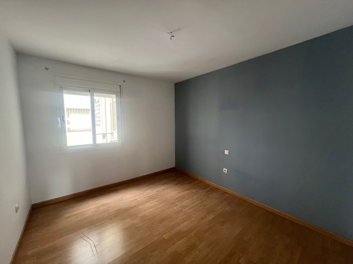 Appartement te koop in Estepona | 4 slaapkamers H5396656