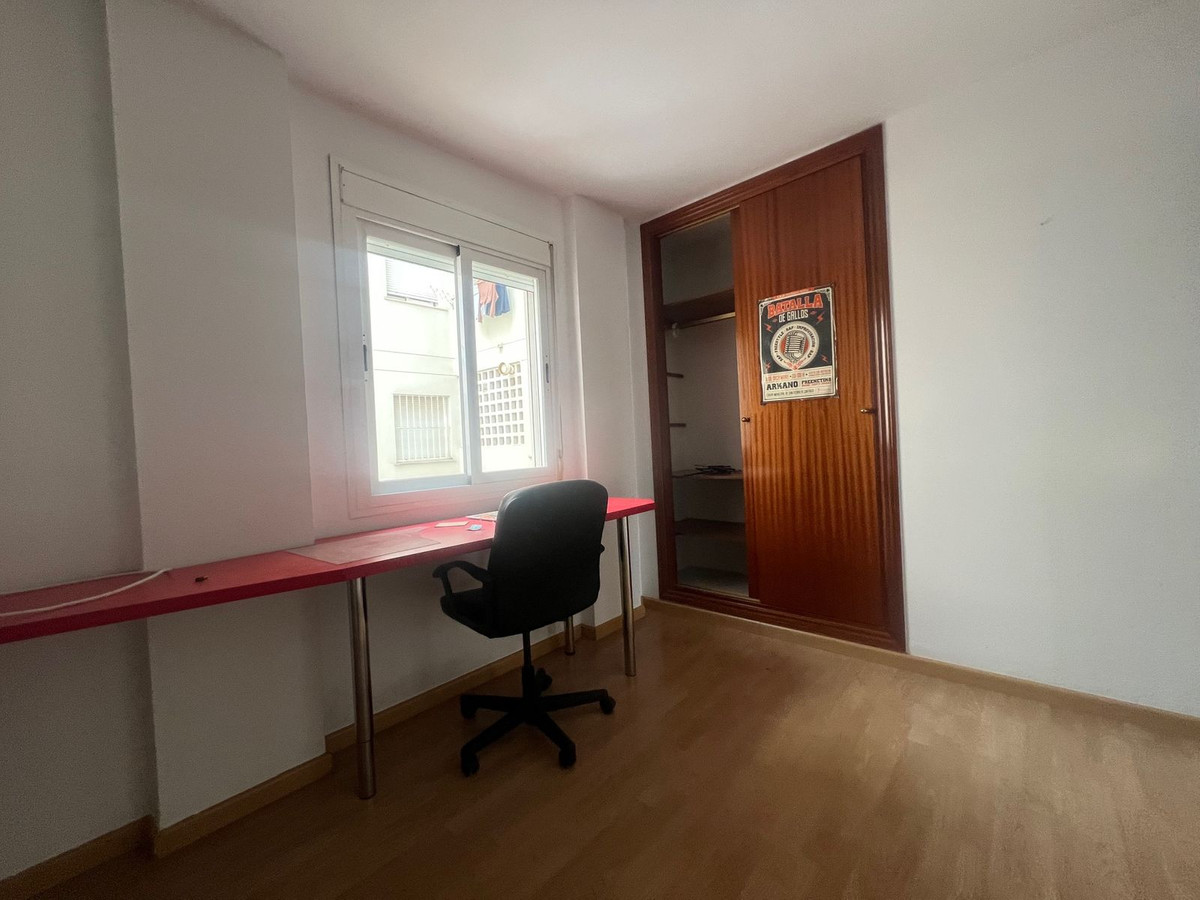 Appartement te koop in Estepona | 4 slaapkamers H5396656