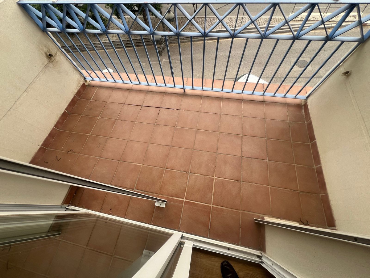 Appartement te koop in Estepona | 4 slaapkamers H5396656