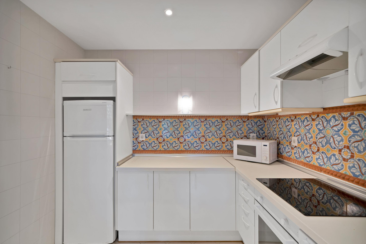 Appartement te koop in Estepona | 2 slaapkamers H5398417
