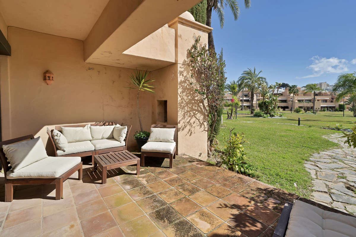 Appartement te koop in Estepona | 2 slaapkamers H5398417