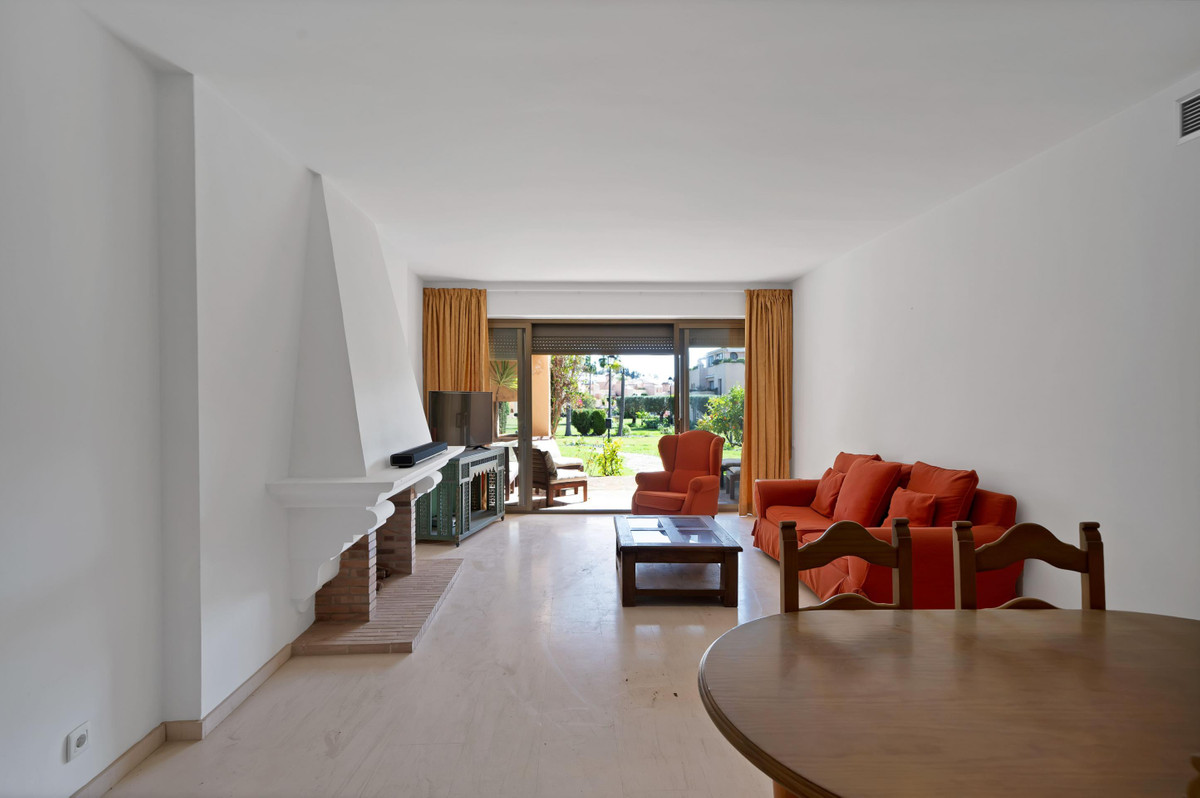 Appartement te koop in Estepona | 2 slaapkamers H5398417