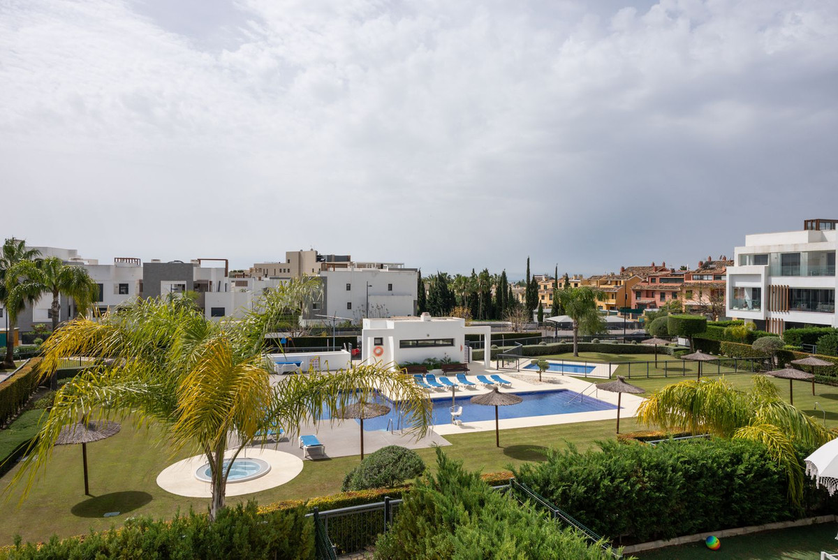 Appartement te koop in Estepona | 2 slaapkamers H5398612