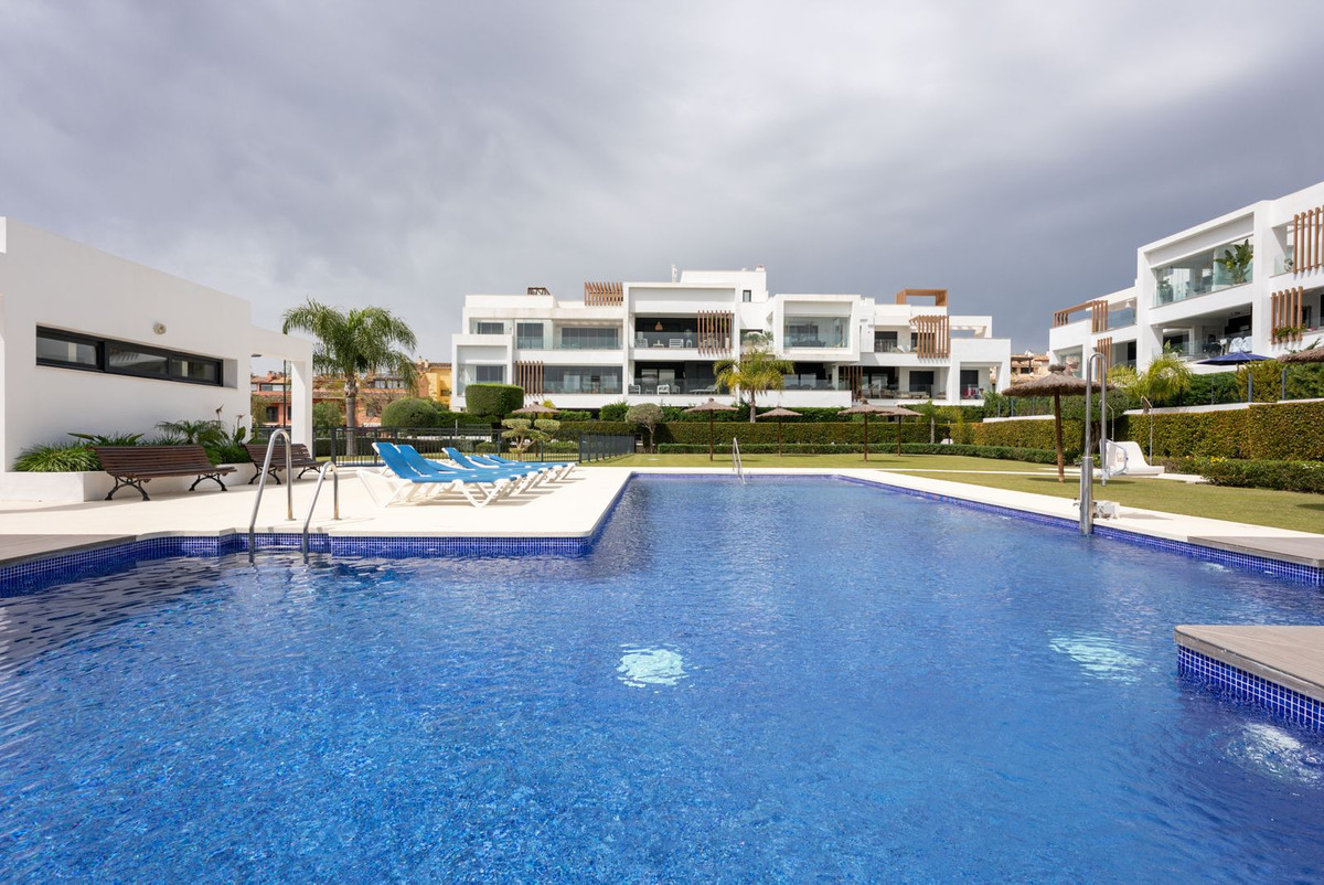 Appartement te koop in Estepona | 2 slaapkamers H5398612