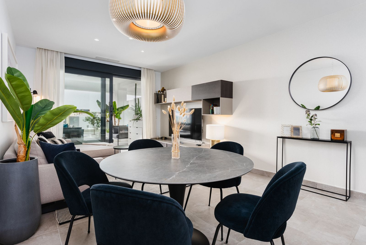 Appartement te koop in Estepona | 2 slaapkamers H5398612