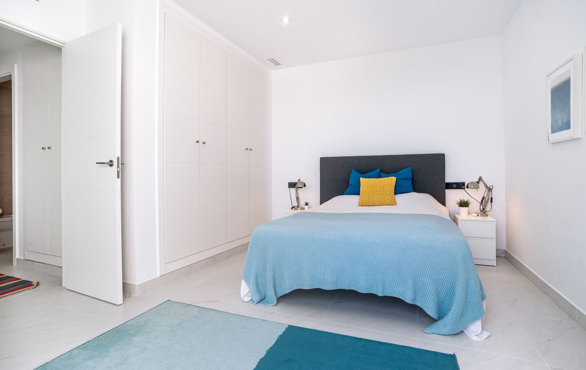 Appartement te koop in Estepona | 2 slaapkamers H5398627