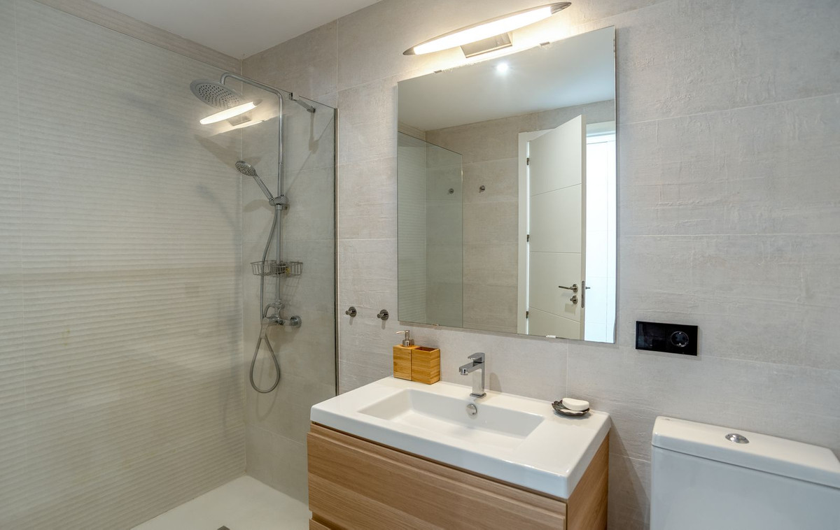 Appartement te koop in Estepona | 2 slaapkamers H5398627