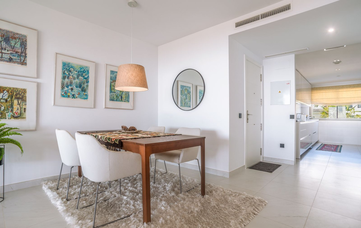Appartement te koop in Estepona | 2 slaapkamers H5398627