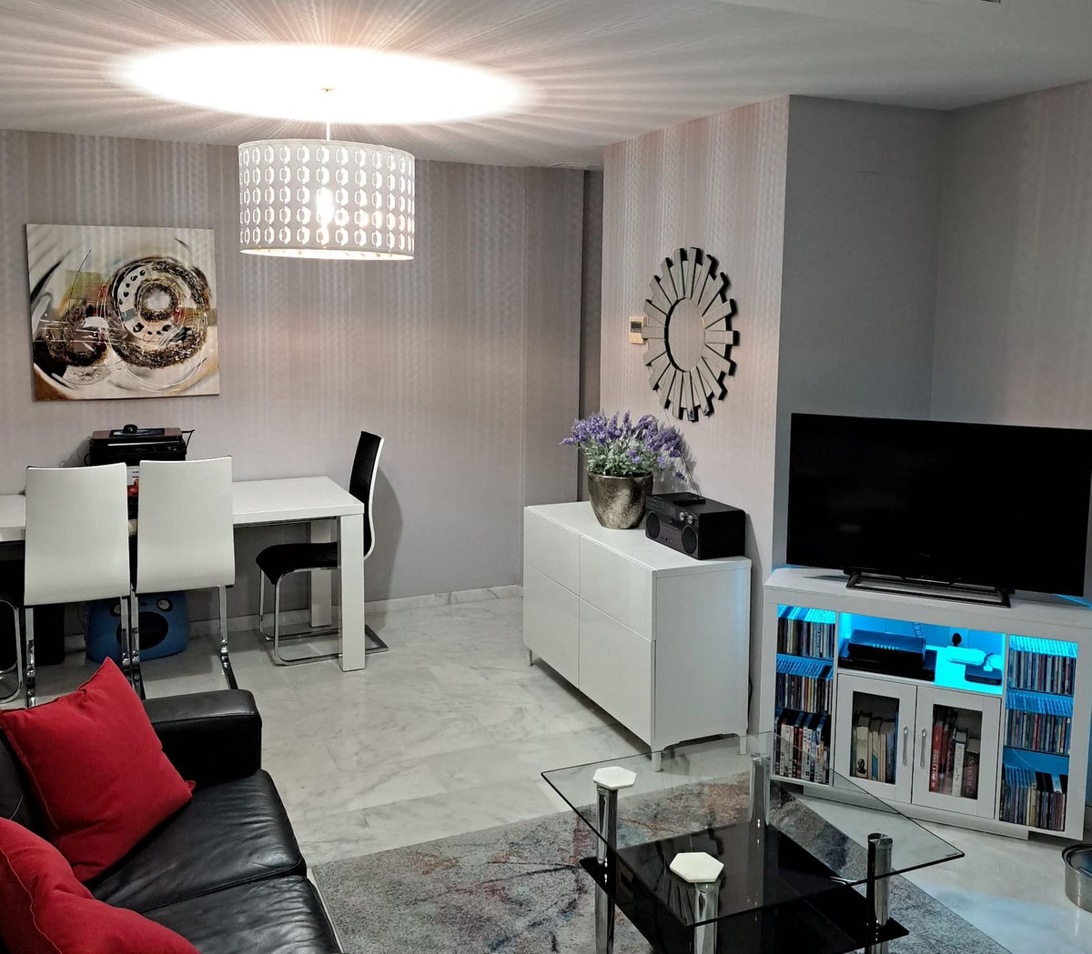 Appartement te koop in Estepona | 2 slaapkamers H5400064