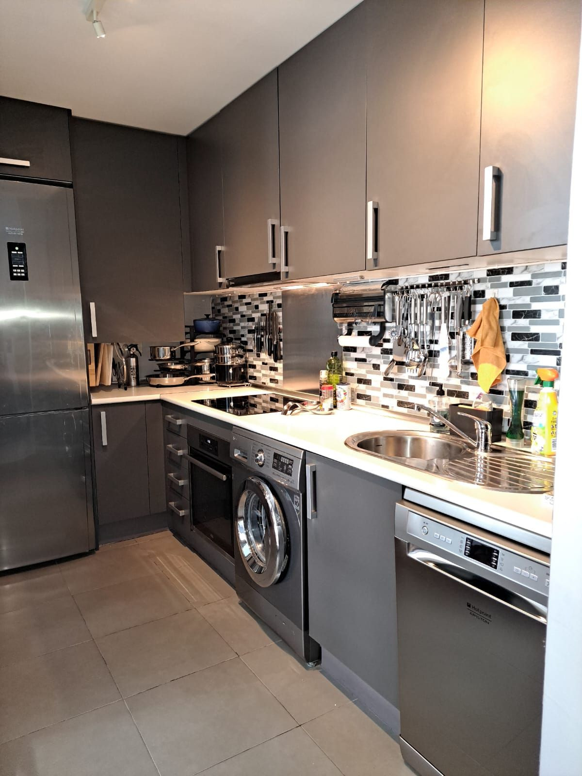 Appartement te koop in Estepona | 2 slaapkamers H5400064