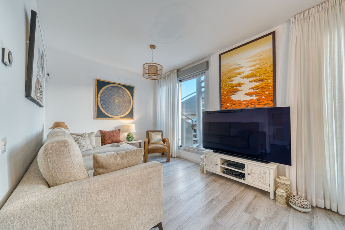 Penthouse te koop in Estepona | 2 slaapkamers H5400166