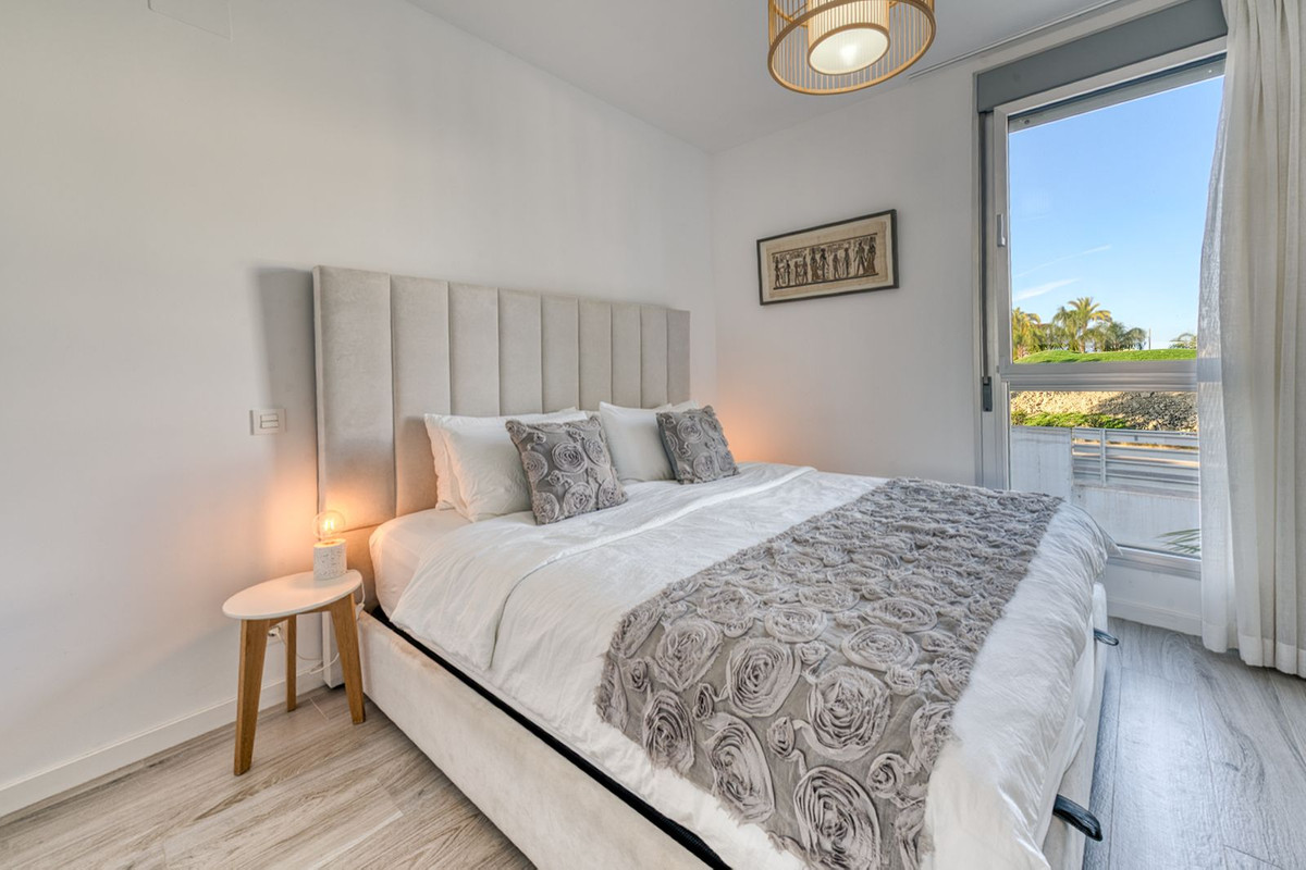 Penthouse te koop in Estepona | 2 slaapkamers H5400166