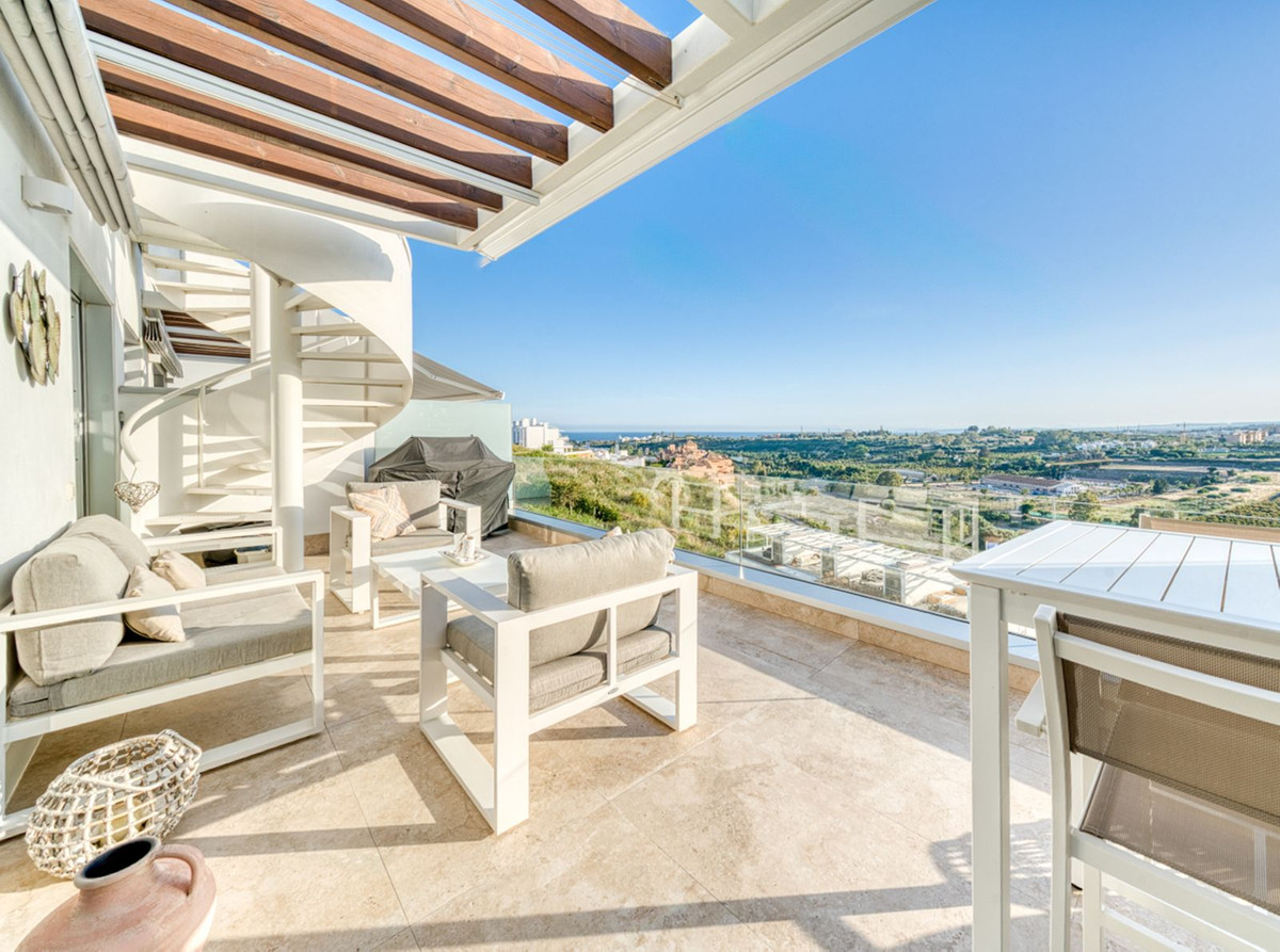 Penthouse te koop in Estepona | 2 slaapkamers H5400166