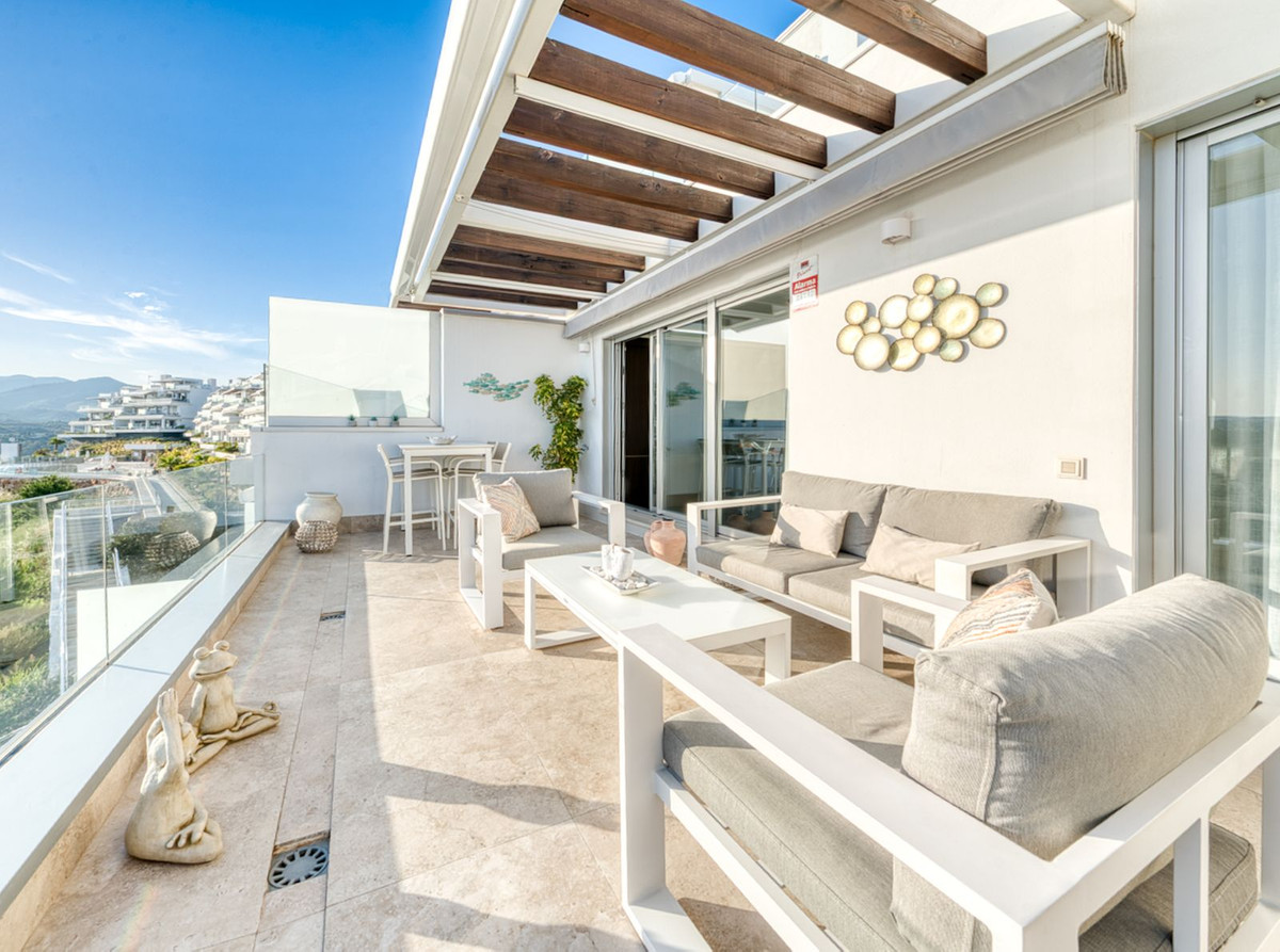 Penthouse te koop in Estepona | 2 slaapkamers H5400166