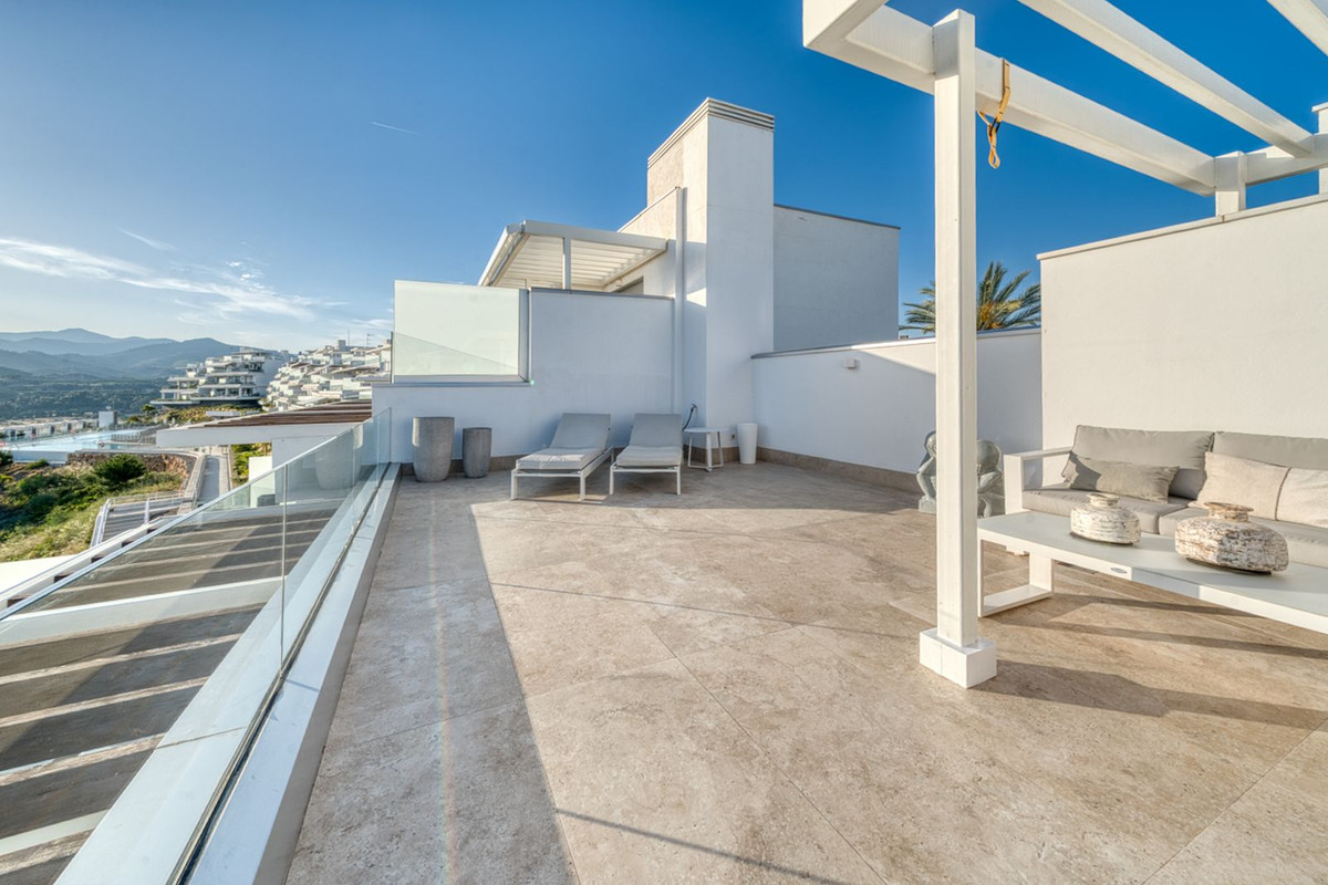 Penthouse te koop in Estepona | 2 slaapkamers H5400166