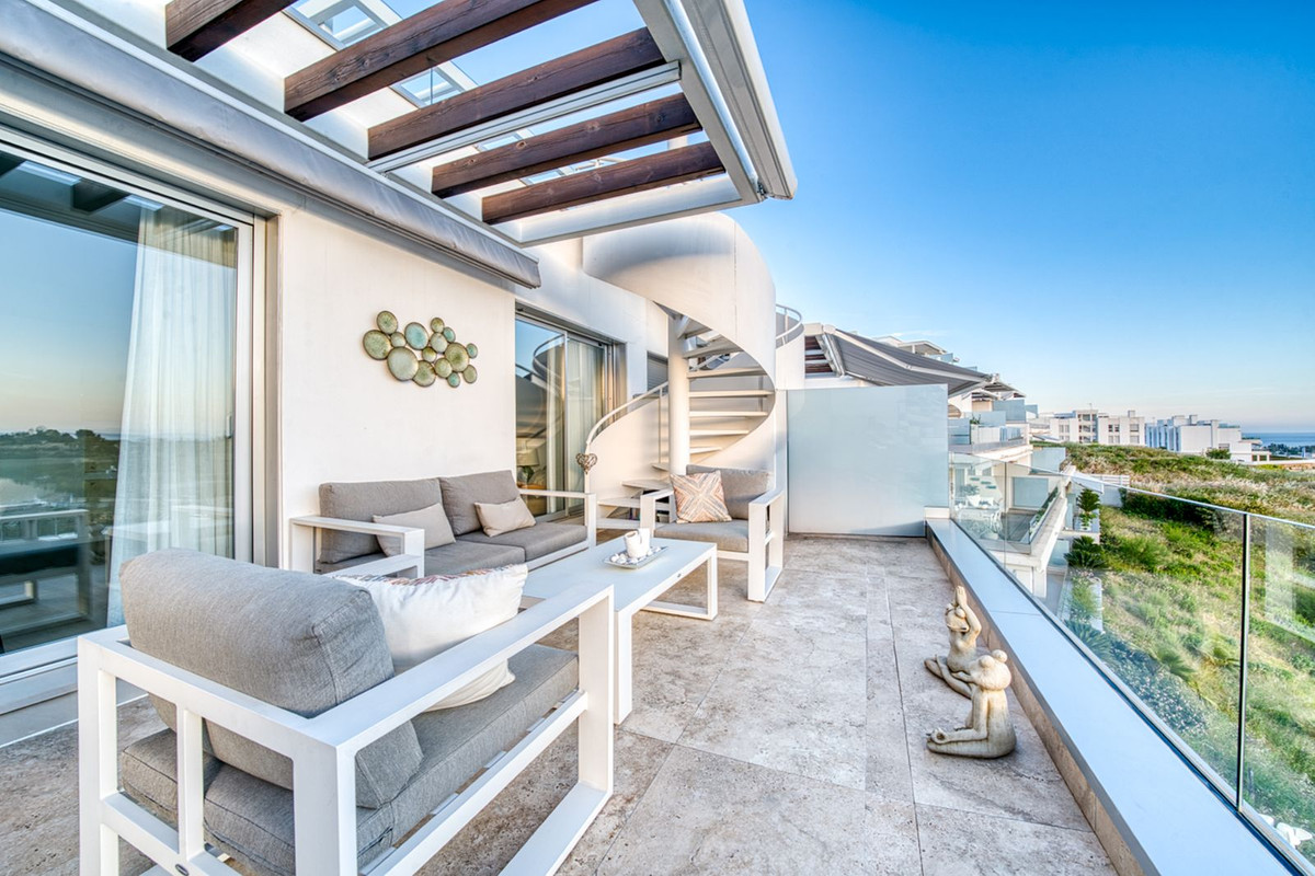 Penthouse te koop in Estepona | 2 slaapkamers H5400166