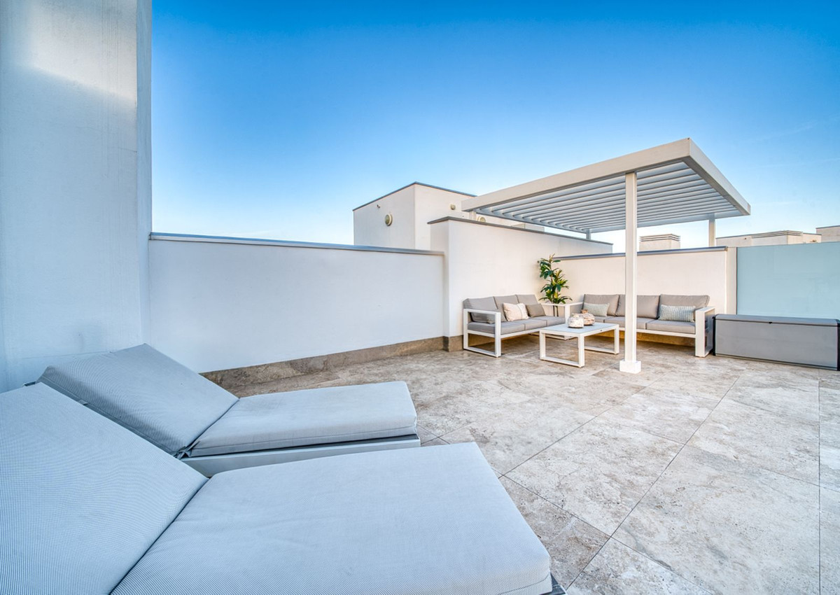 Penthouse te koop in Estepona | 2 slaapkamers H5400166