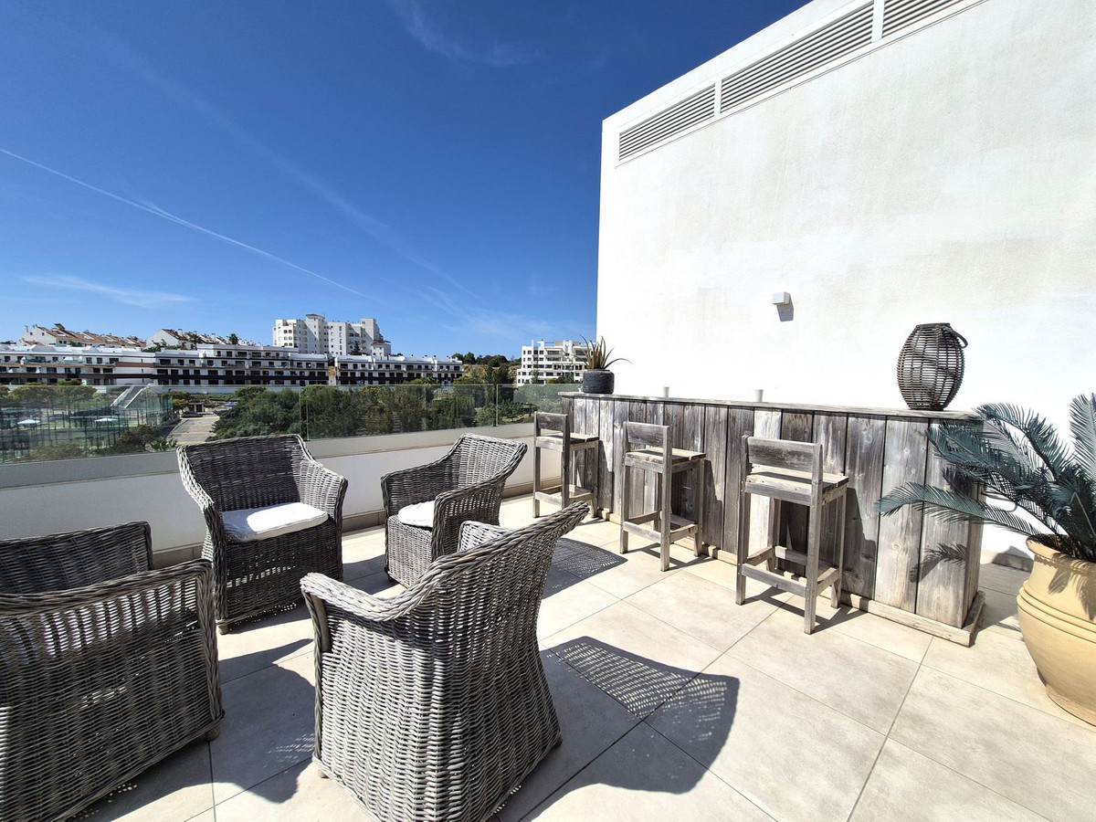 Appartement te koop in Estepona | 3 slaapkamers H5400775