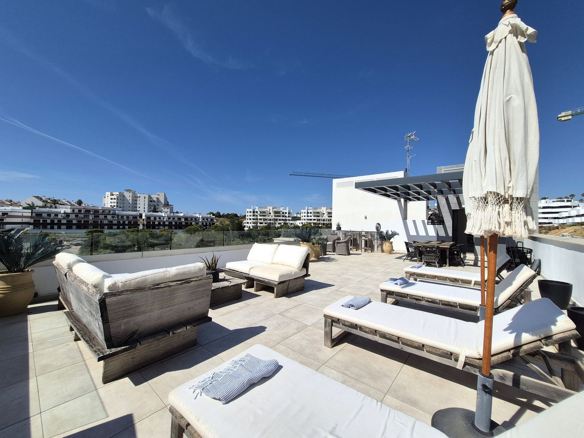 Appartement te koop in Estepona | 3 slaapkamers H5400775