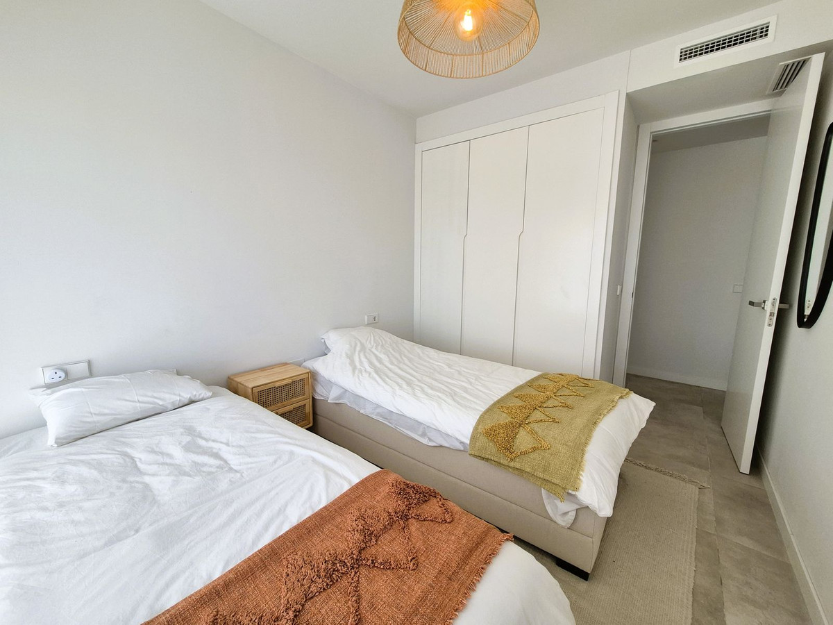Appartement te koop in Estepona | 3 slaapkamers H5400775