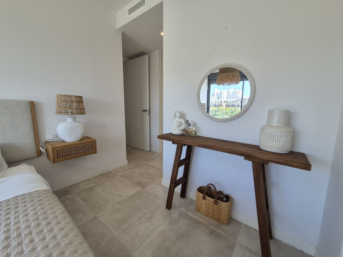 Appartement te koop in Estepona | 3 slaapkamers H5400775