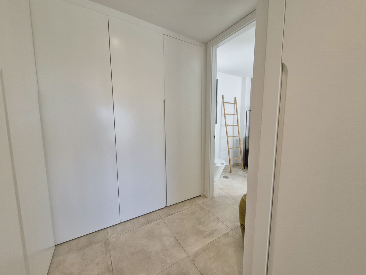 Appartement te koop in Estepona | 3 slaapkamers H5400775