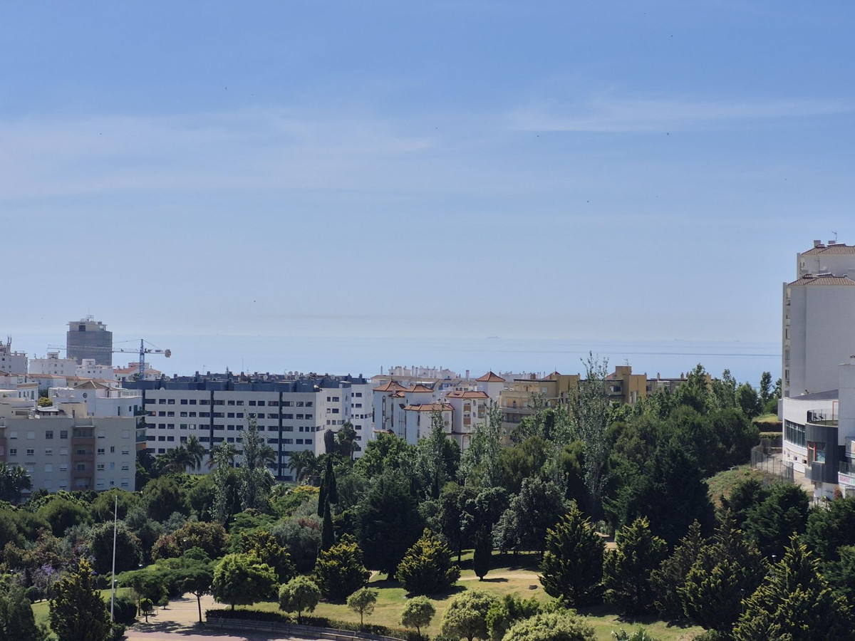Appartement te koop in Estepona | 3 slaapkamers H5400775
