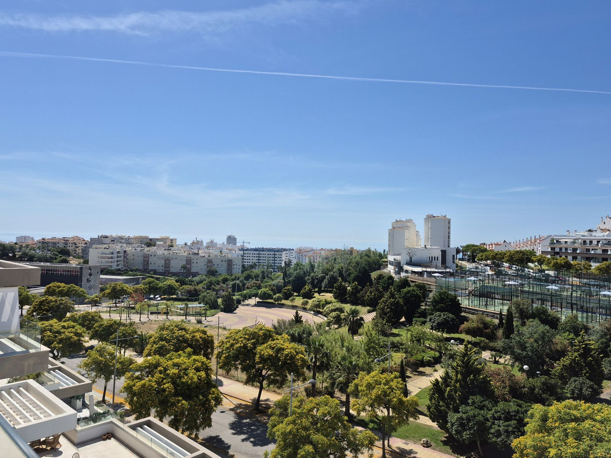 Appartement te koop in Estepona | 3 slaapkamers H5400775